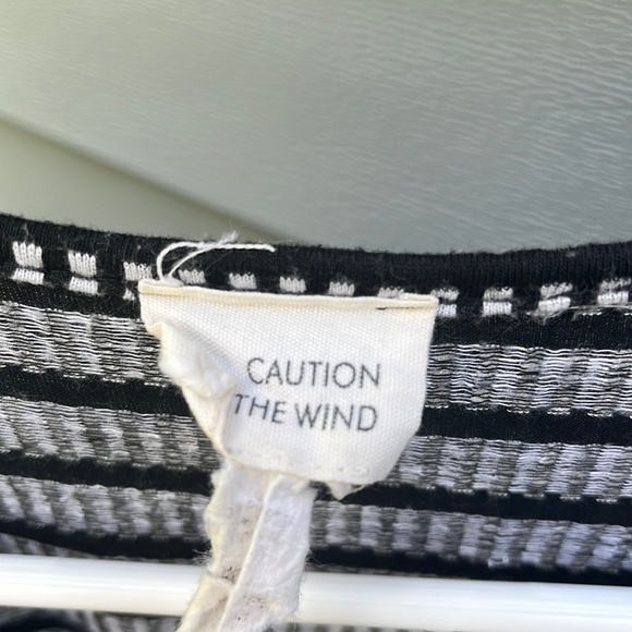 Caution to the Wind Dress - Picture 2 of 2